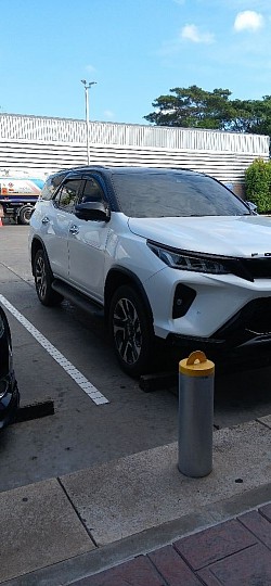 Suv7ทีนั่ง